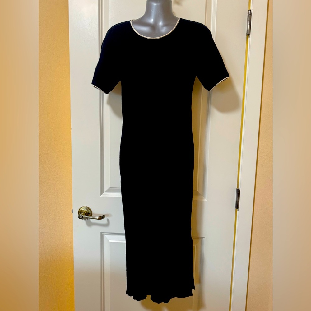 Rag and Bone black midi sweater dress. Size LG